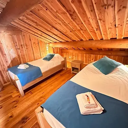 C Les Rondins Nature 8 Personnes Avec Jardin Holiday home