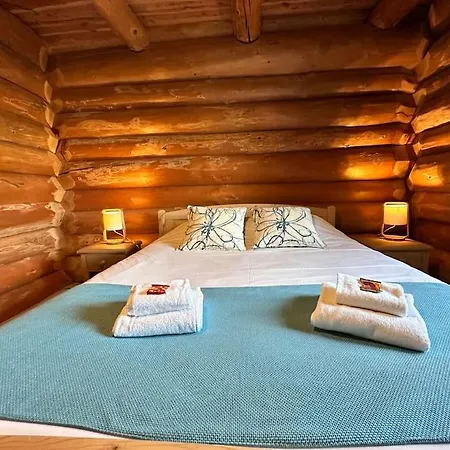 C Les Rondins Nature 8 Personnes Avec Jardin Vakantiehuis *