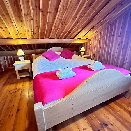 C Les Rondins Nature 8 Personnes Avec Jardin Holiday home Nuisement-sur-Coole