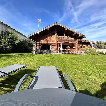 Holiday home C Les Rondins Nature 8 Personnes Avec Jardin